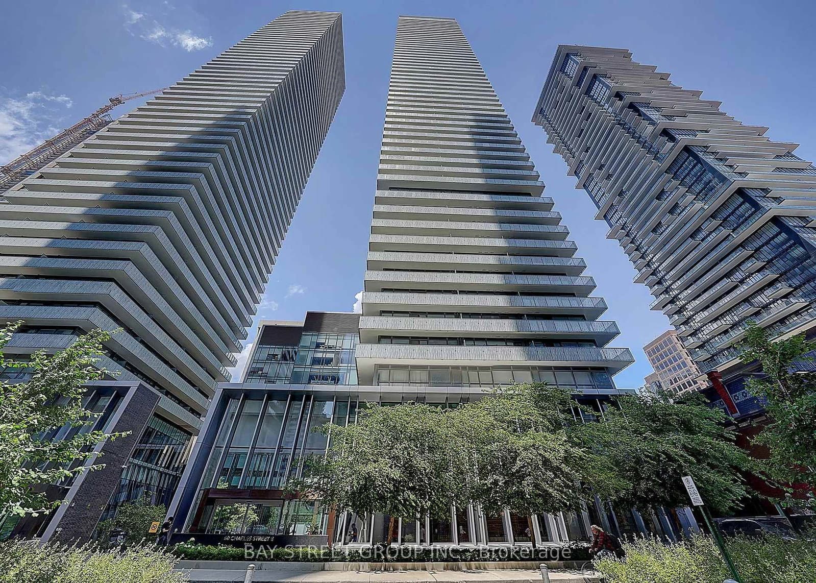 50 Charles Street E, Unit 910 thumbnail 2