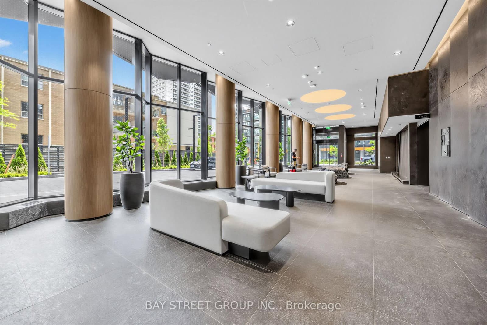 110 Broadway Avenue, Unit 1602 thumbnail 32