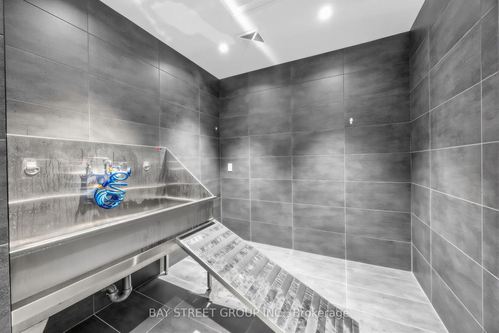 110 Broadway Avenue, Unit 1602 thumbnail 33