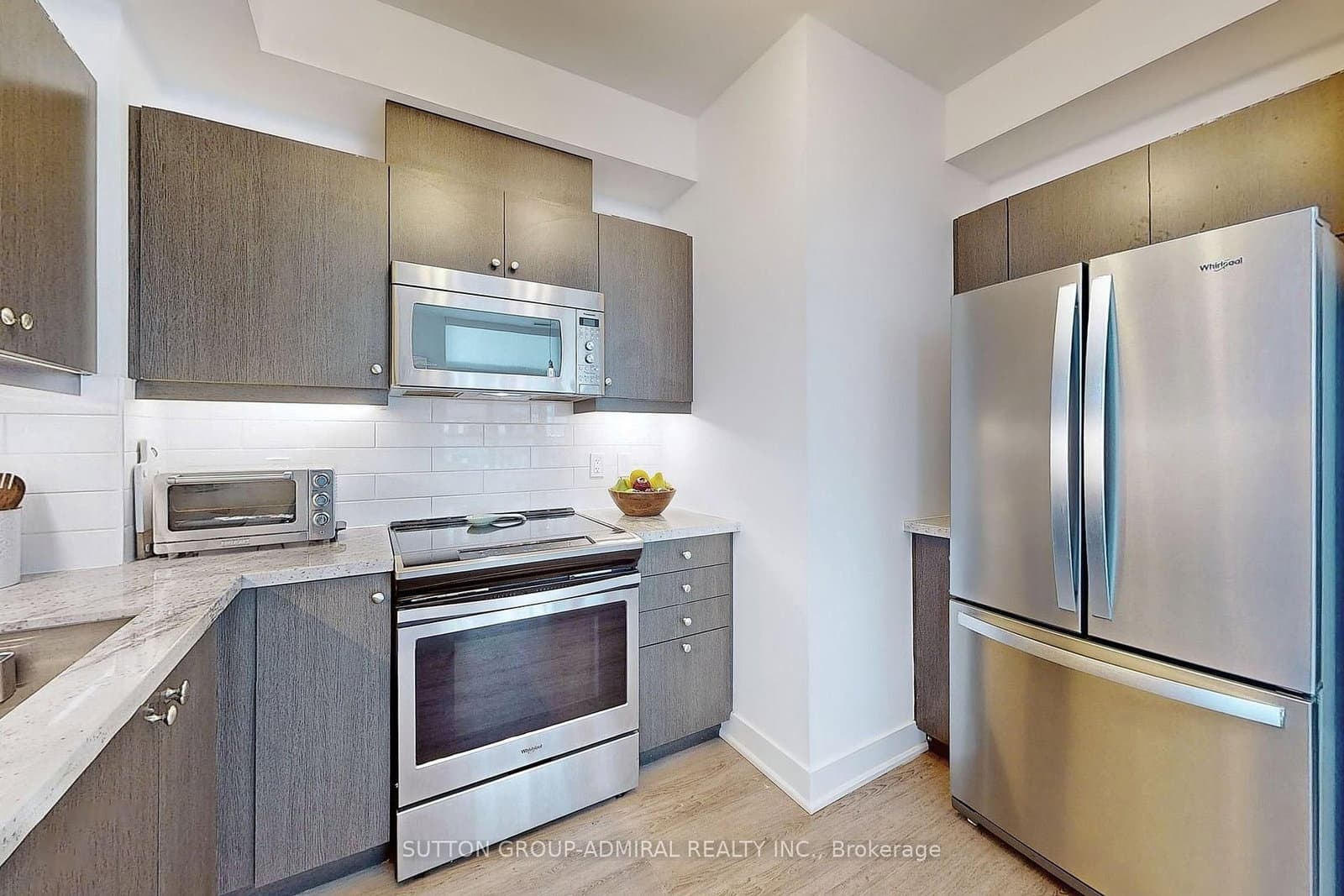 1486 Bathurst Street, Unit 907 thumbnail 11
