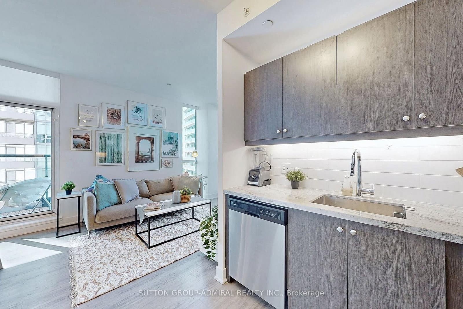 1486 Bathurst Street, Unit 907 thumbnail 12