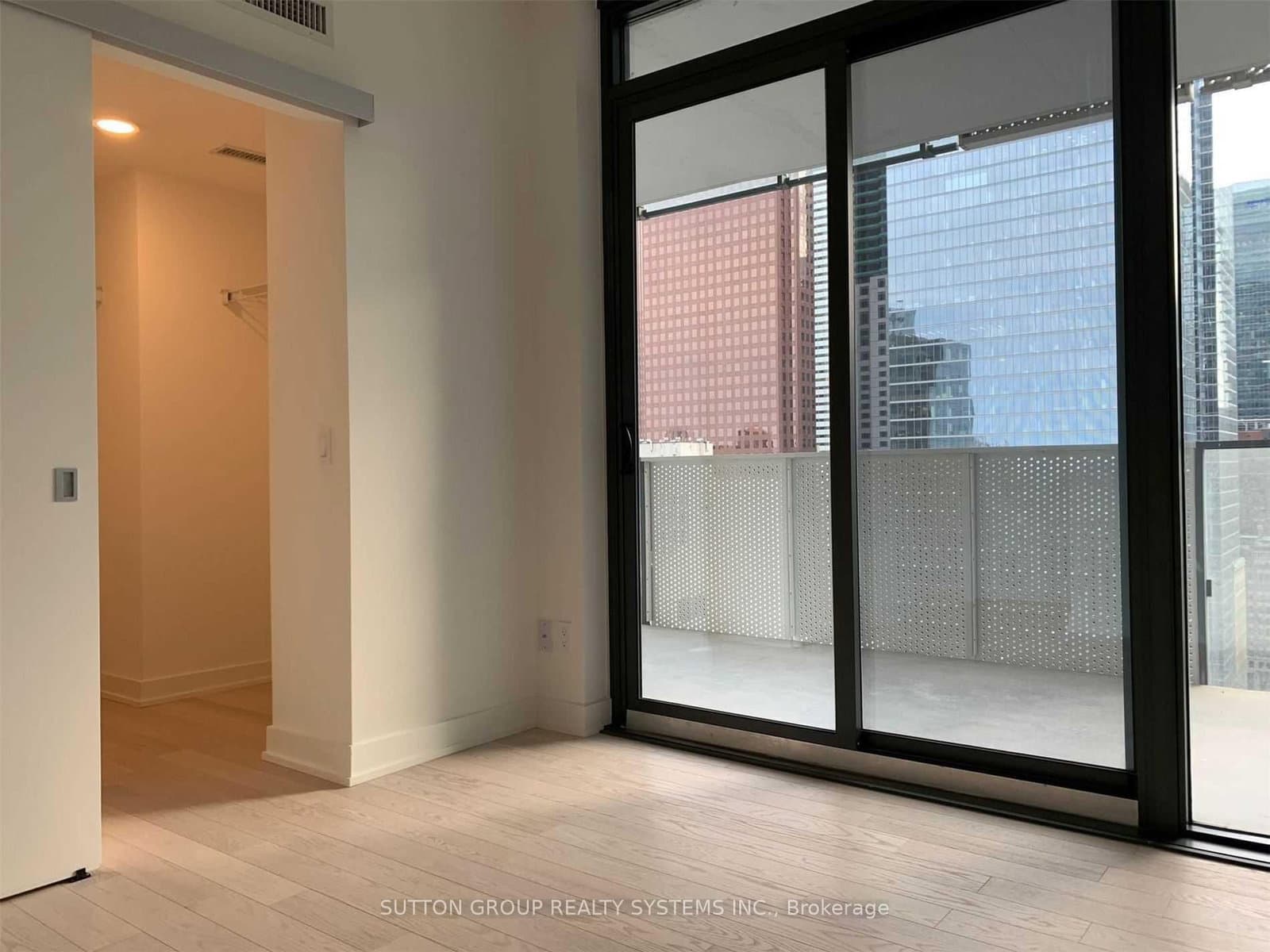 25 Richmond Street E, Unit 2305 thumbnail 11
