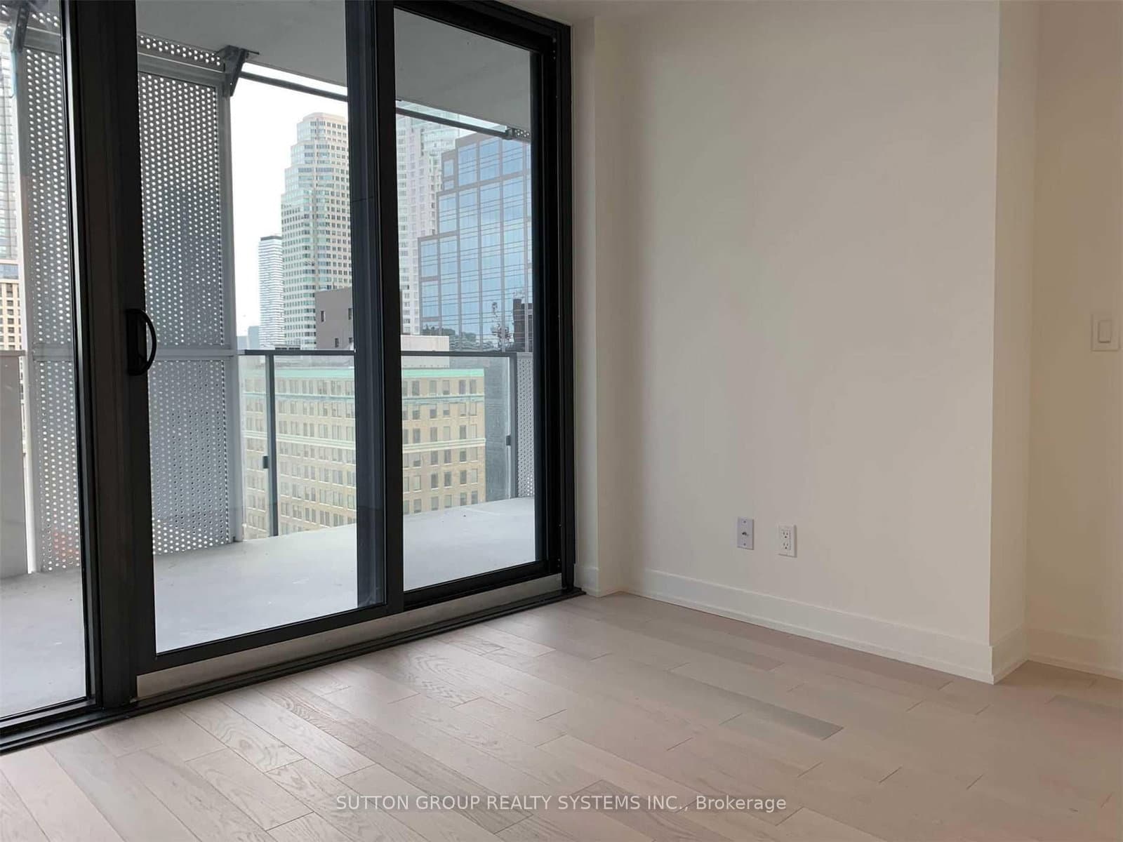 25 Richmond Street E, Unit 2305 thumbnail 13