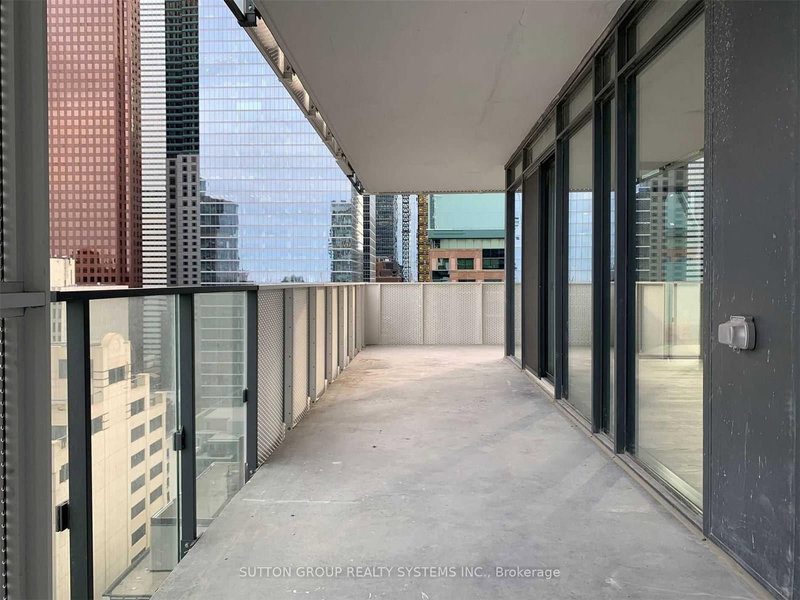 25 Richmond Street E, Unit 2305 thumbnail 19