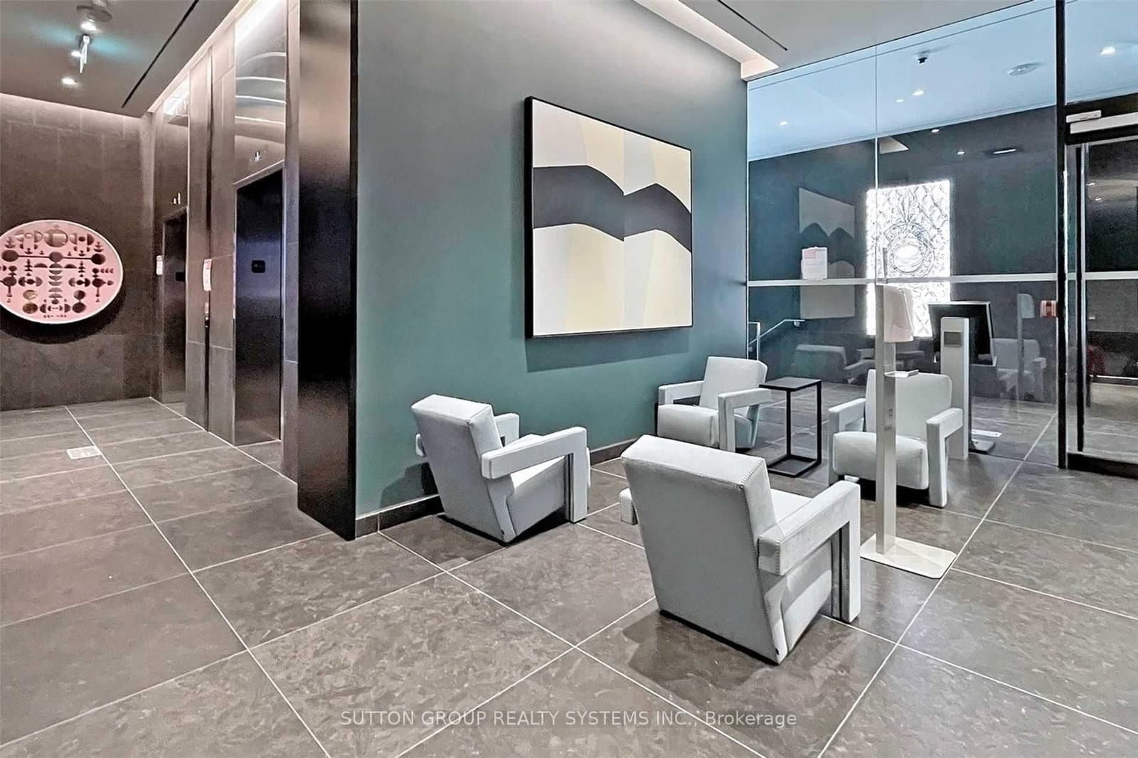 25 Richmond Street E, Unit 2305 thumbnail 4