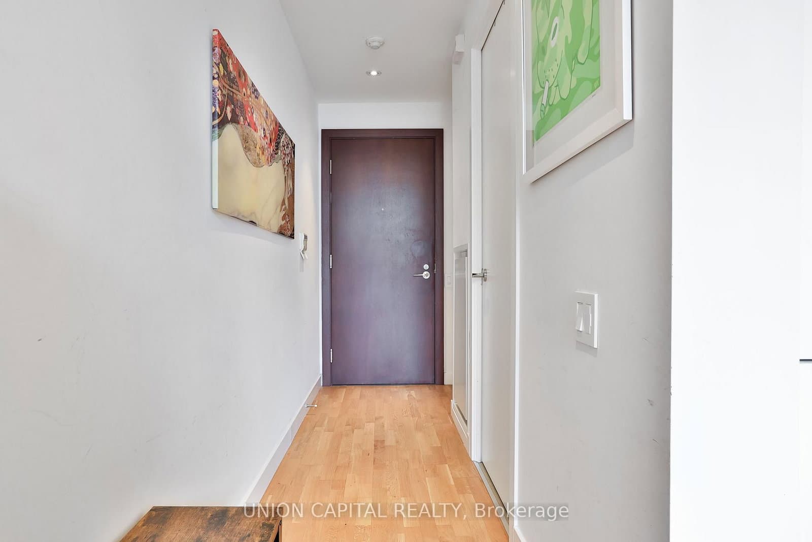 75 Portland Street, Unit 504 thumbnail 7