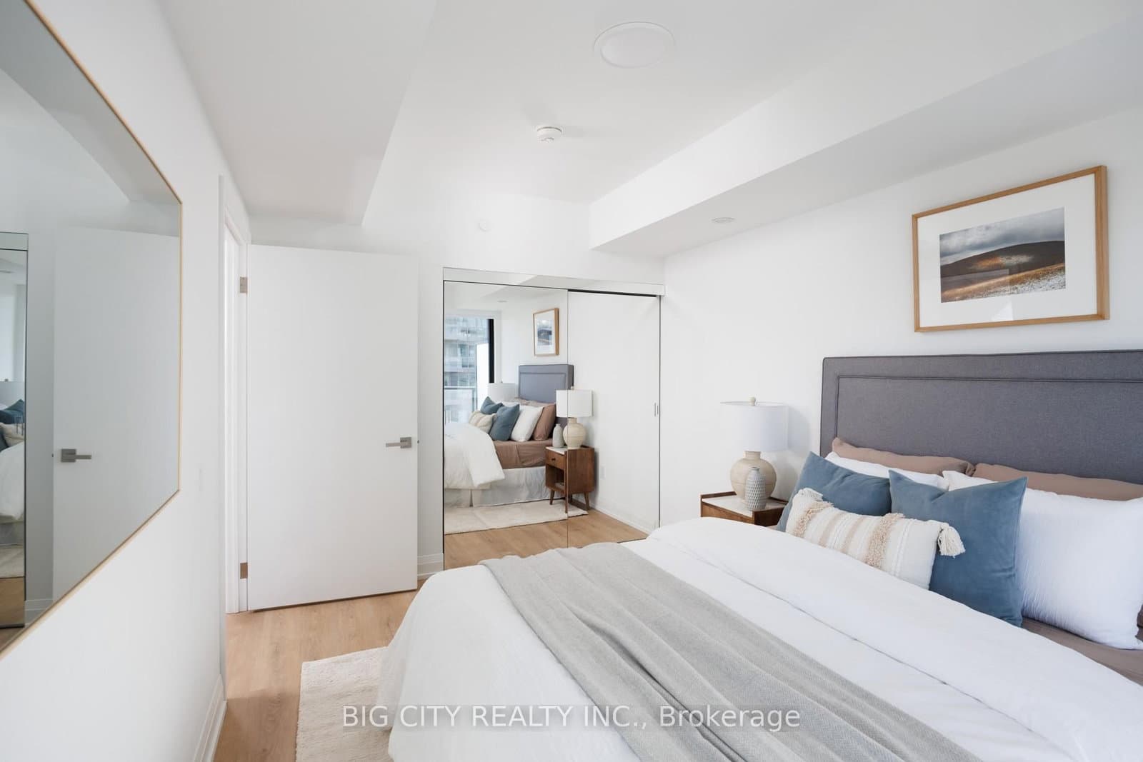 36 Brentcliffe Road, Unit 1403 thumbnail 12