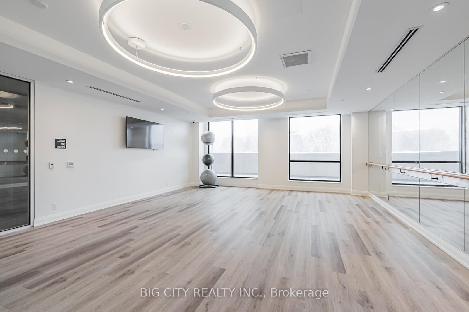 36 Brentcliffe Road, Unit 1403 thumbnail 27