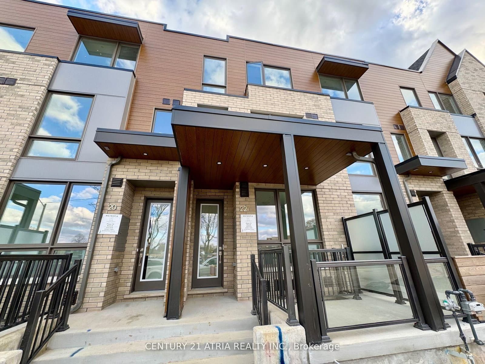 22 Deep Roots Terrace, Unit Basement - Image 1