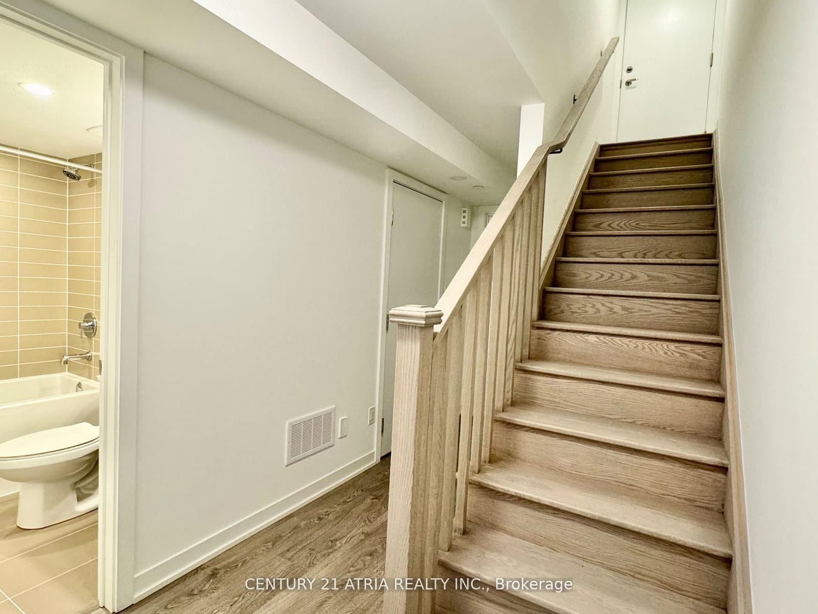 22 Deep Roots Terrace, Unit Basement thumbnail 12