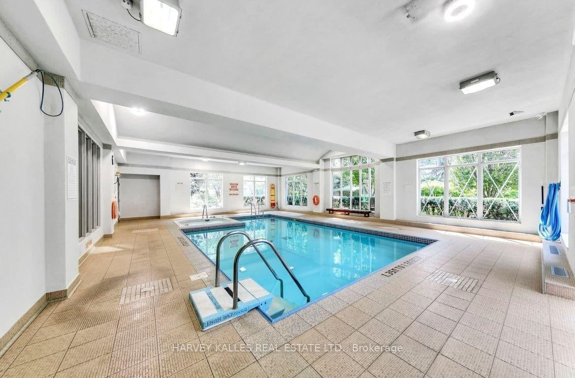 38 William Carson Crescent, Unit 722 thumbnail 14