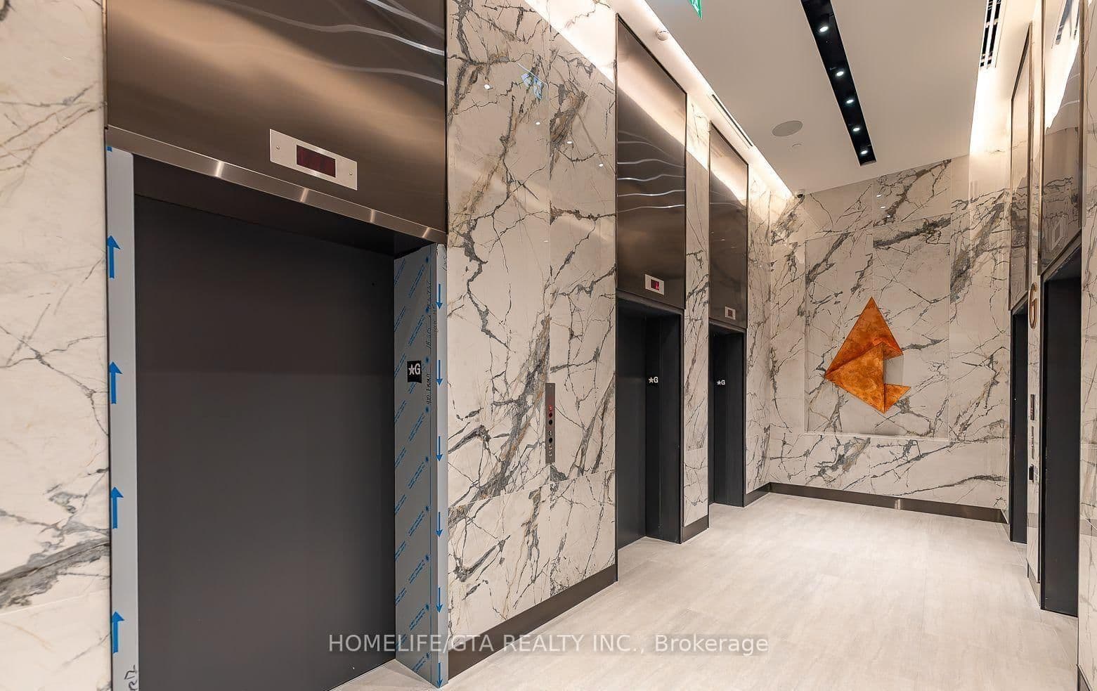 470 Front Street W, Unit 1709 thumbnail 5