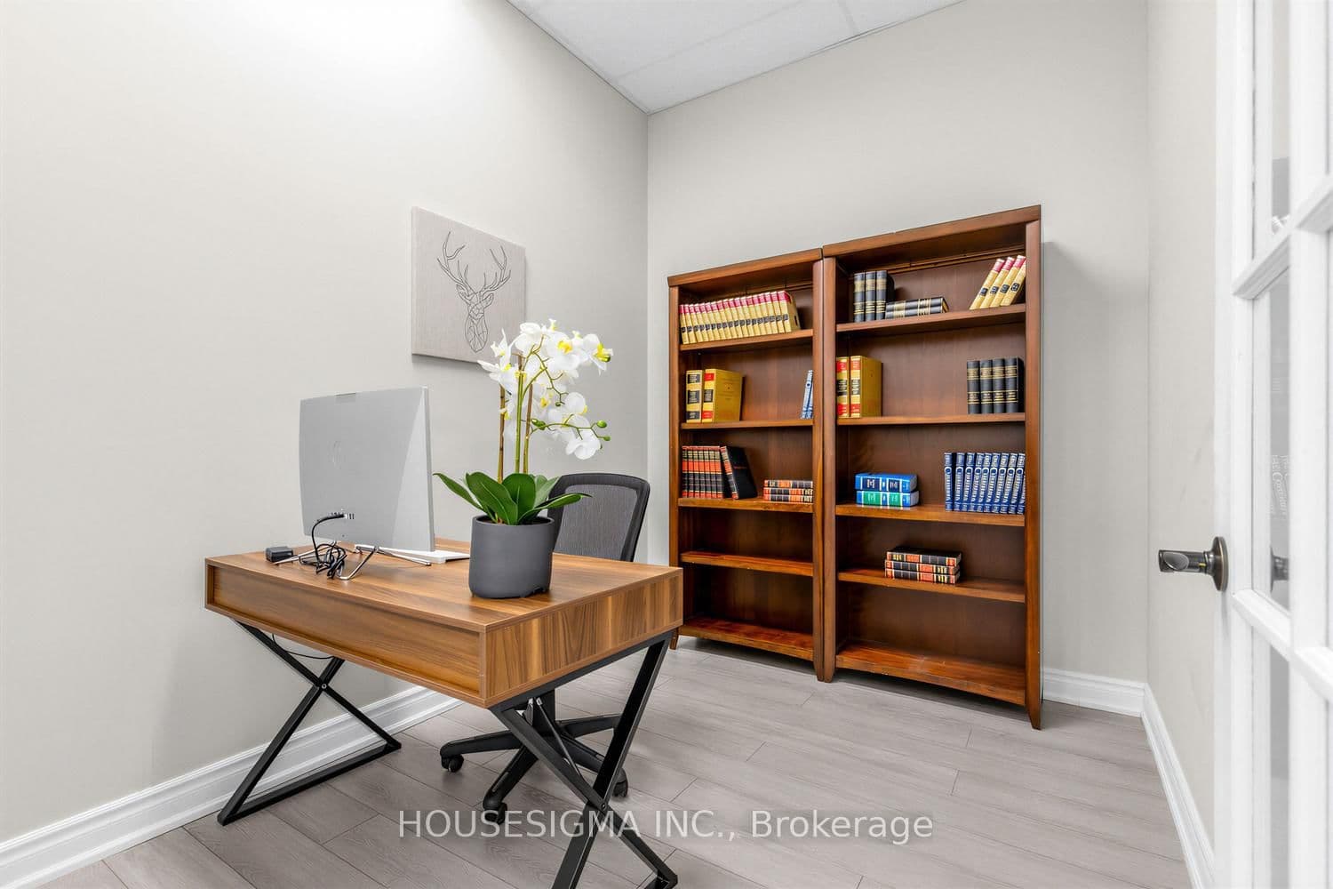 4789 Yonge Street, Unit 609 thumbnail 19