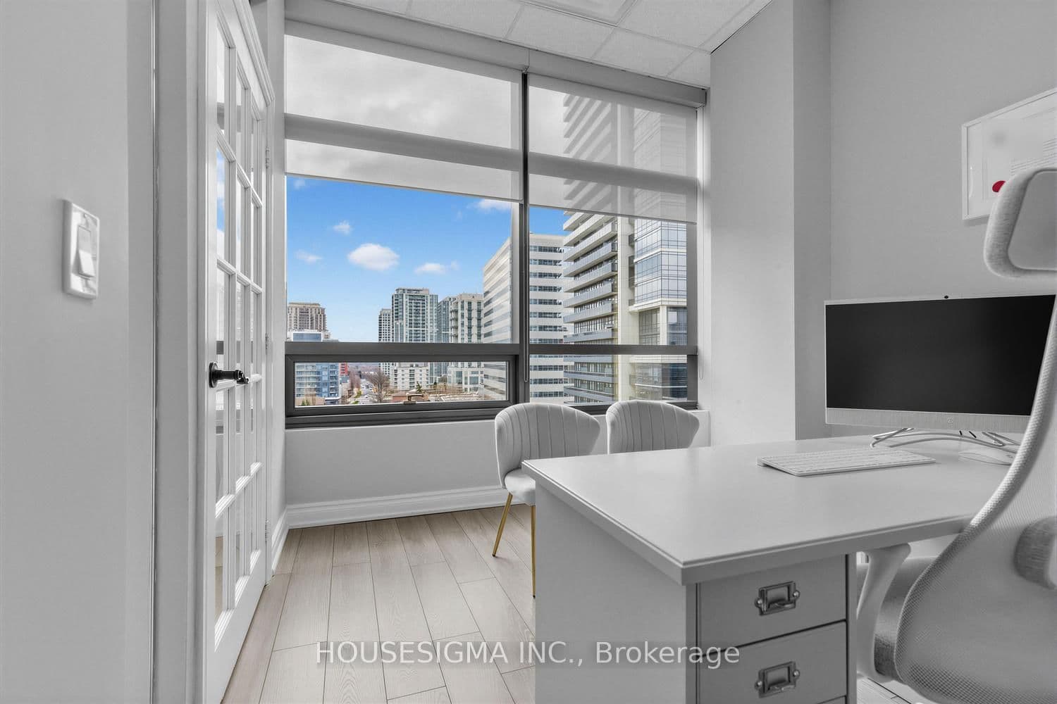 4789 Yonge Street, Unit 609 thumbnail 24