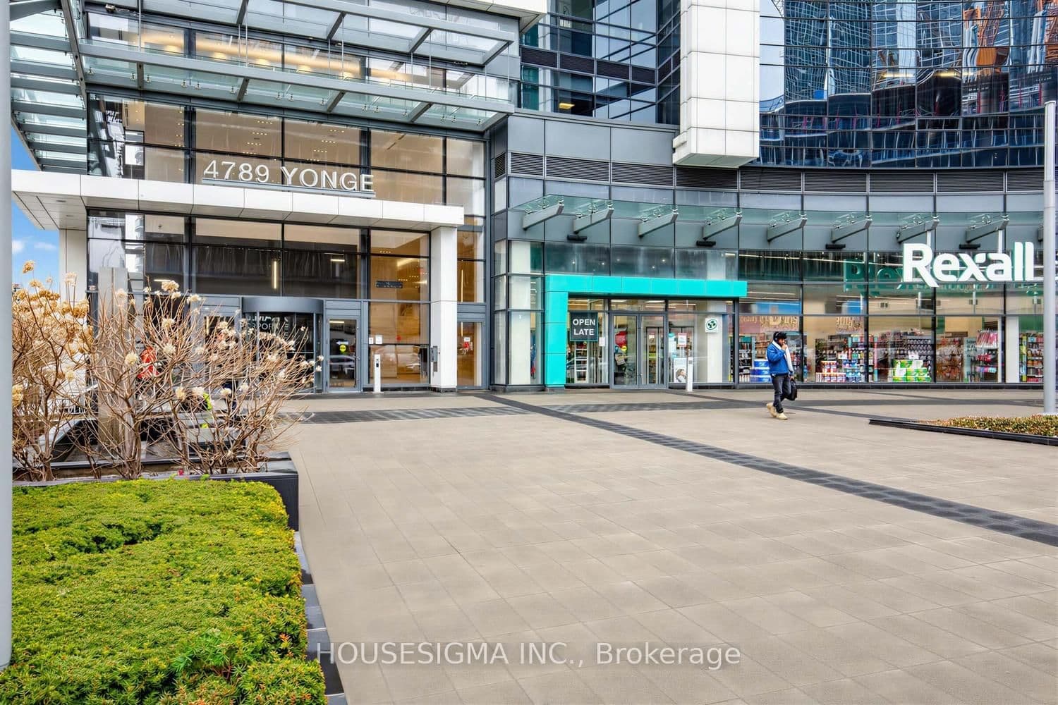 4789 Yonge Street, Unit 609 thumbnail 3