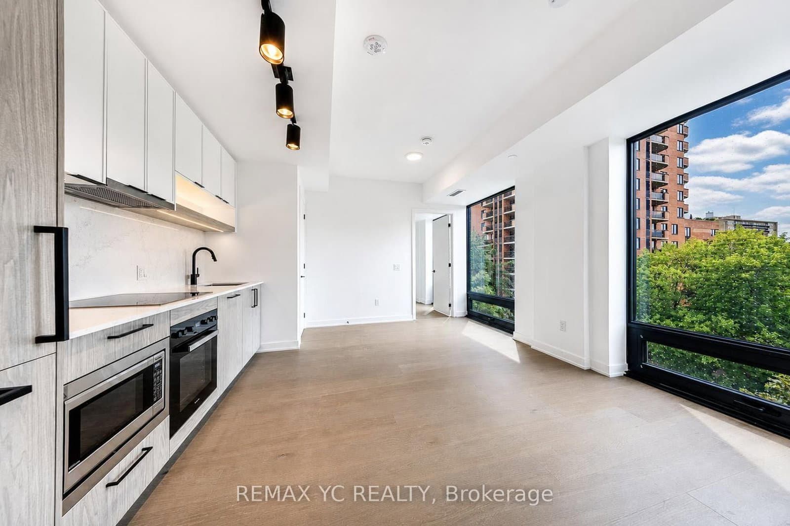 91 Montclair Avenue, Unit 706 - Image 1