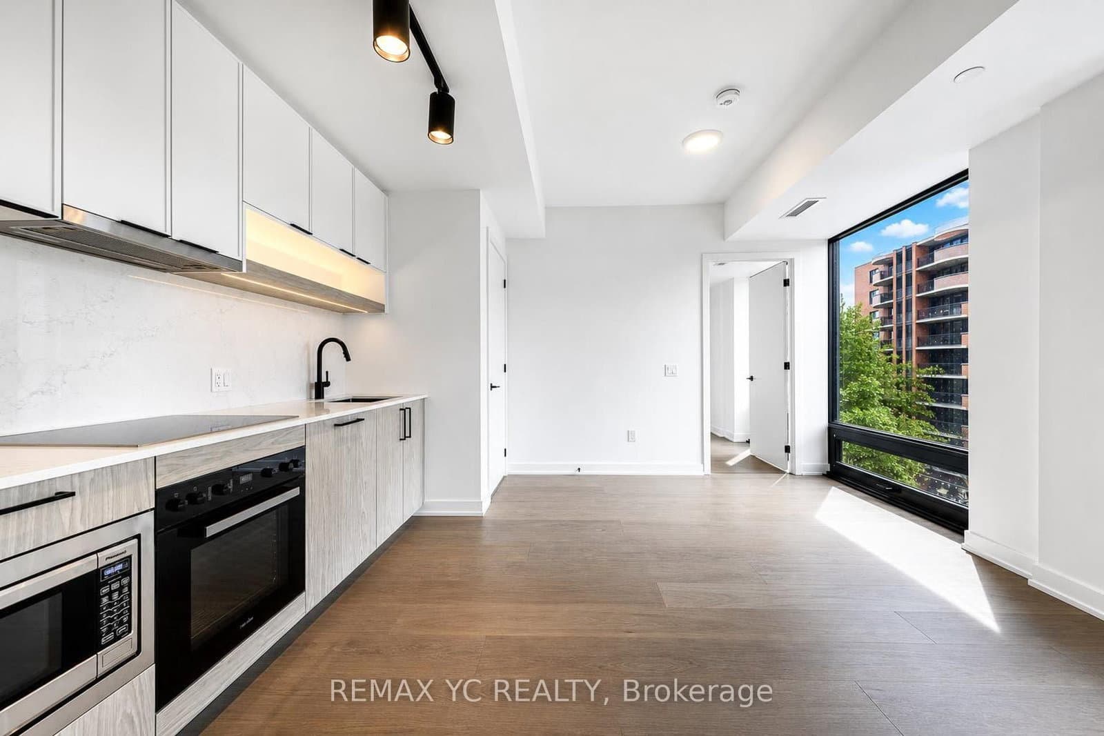 91 Montclair Avenue, Unit 706 thumbnail 3