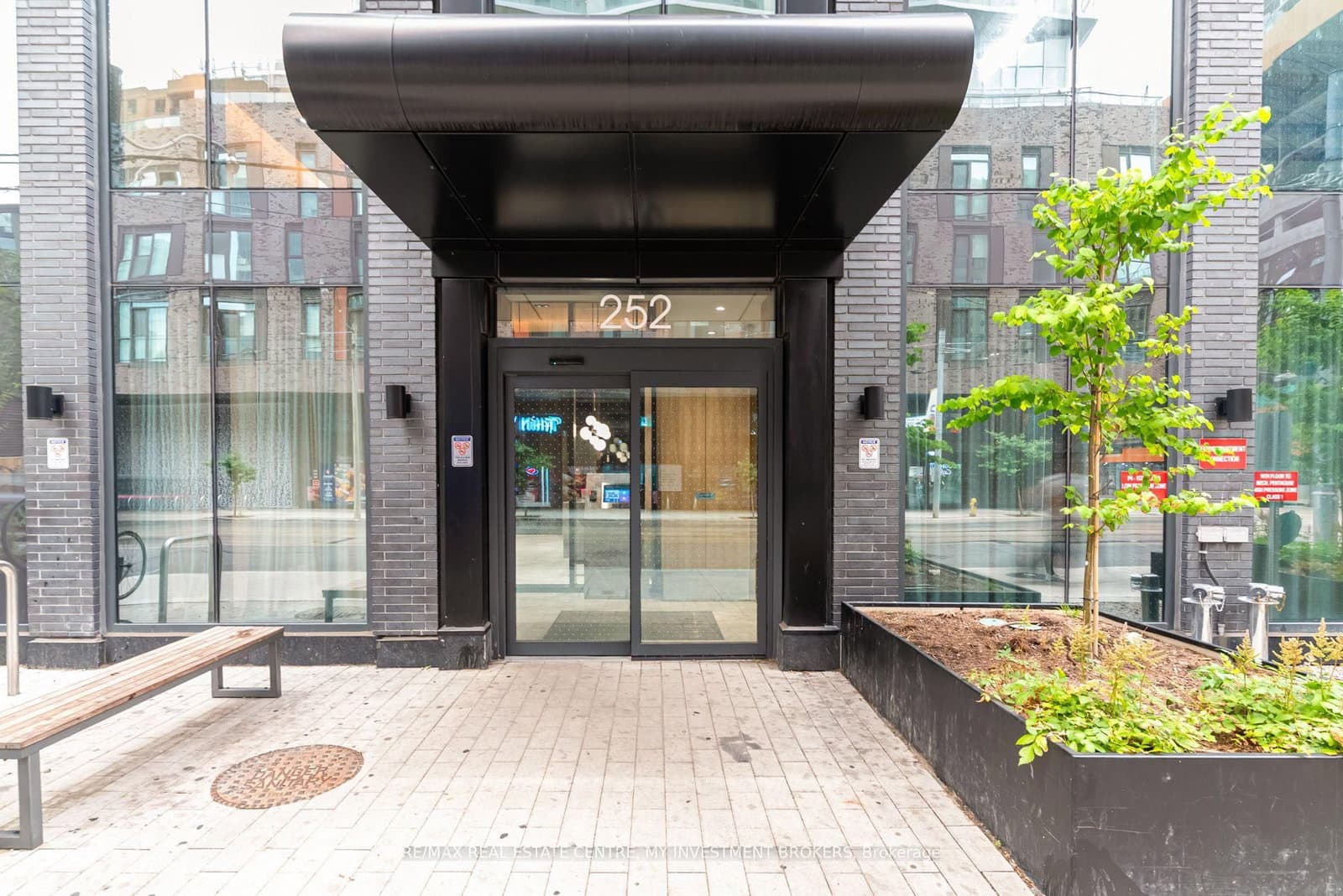 252 Church Street, Unit 4509 thumbnail 4