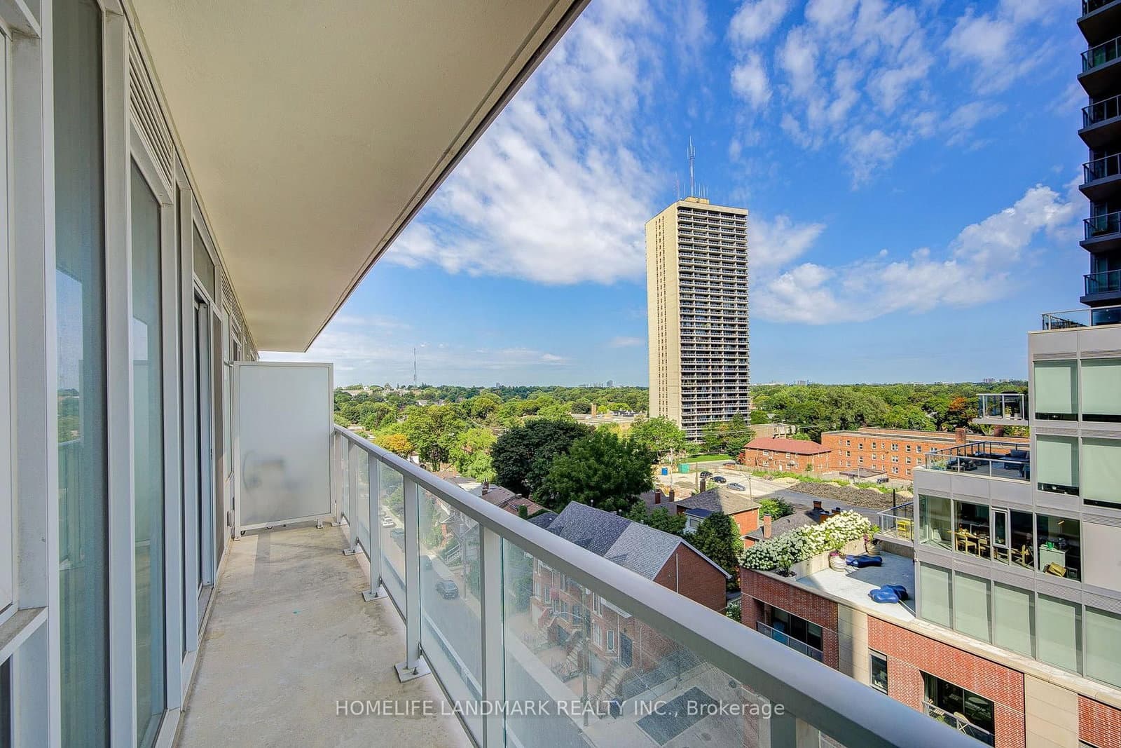 33 Helendale Avenue, Unit 601 thumbnail 33