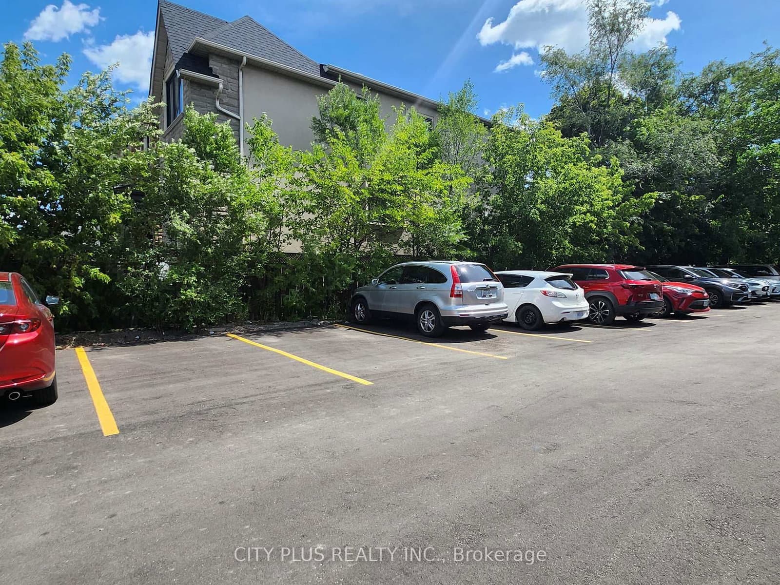 3547 Bathurst Street, Unit 2 thumbnail 17