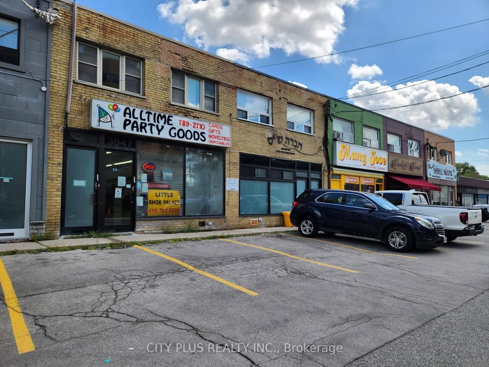 3547 Bathurst Street, Unit 2 thumbnail 18