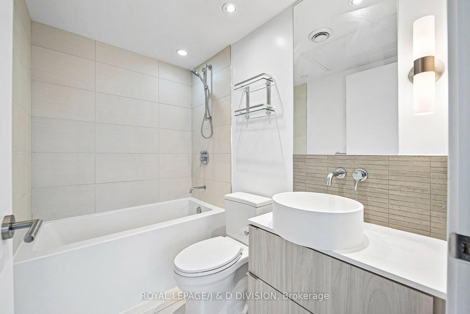 161 Roehampton Avenue, Unit 3103 thumbnail 13
