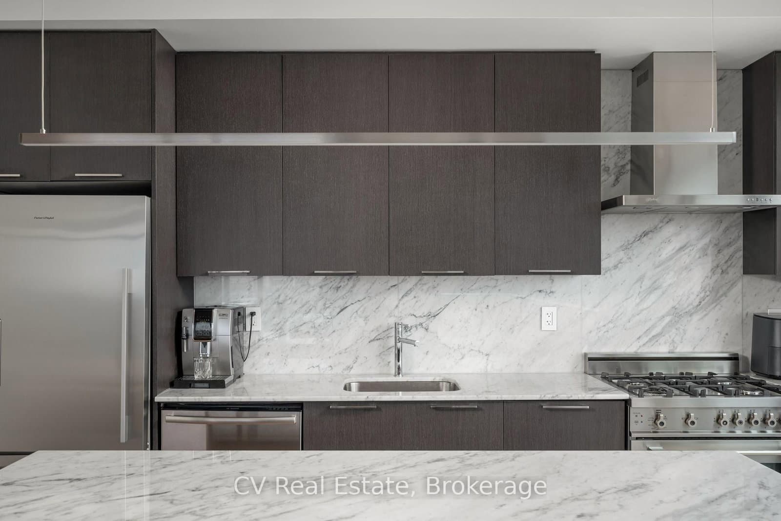 95 Bathurst Street, Unit 1305 thumbnail 15