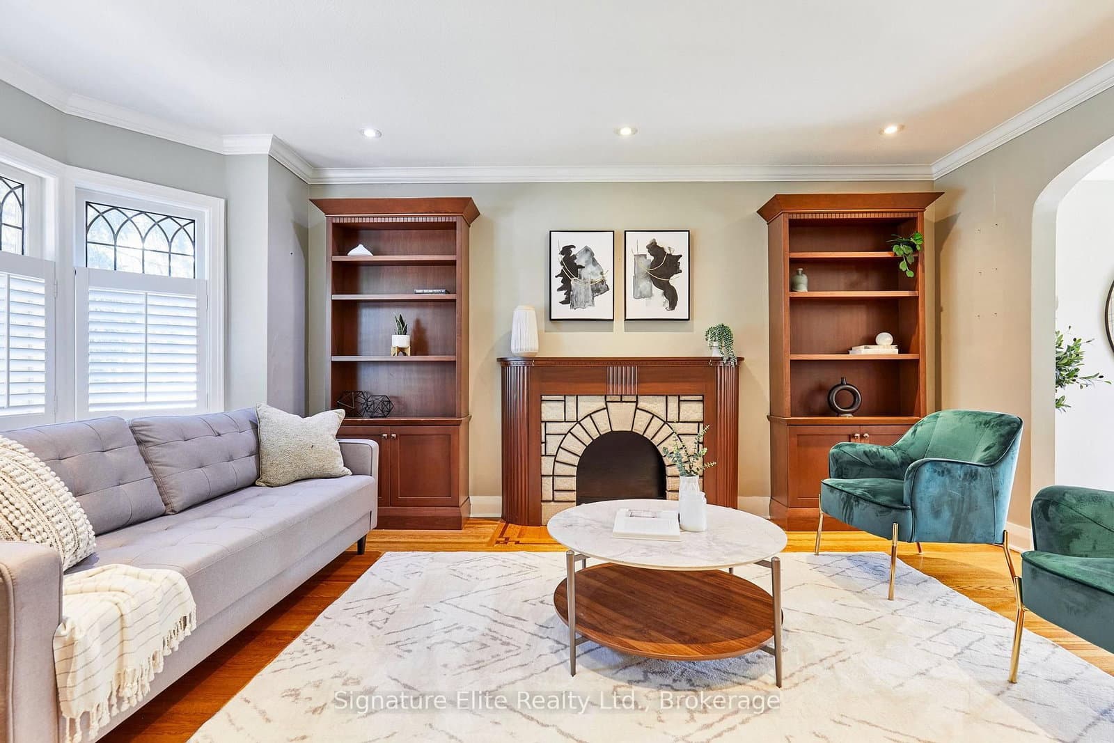 153 Parkhurst Boulevard thumbnail 5