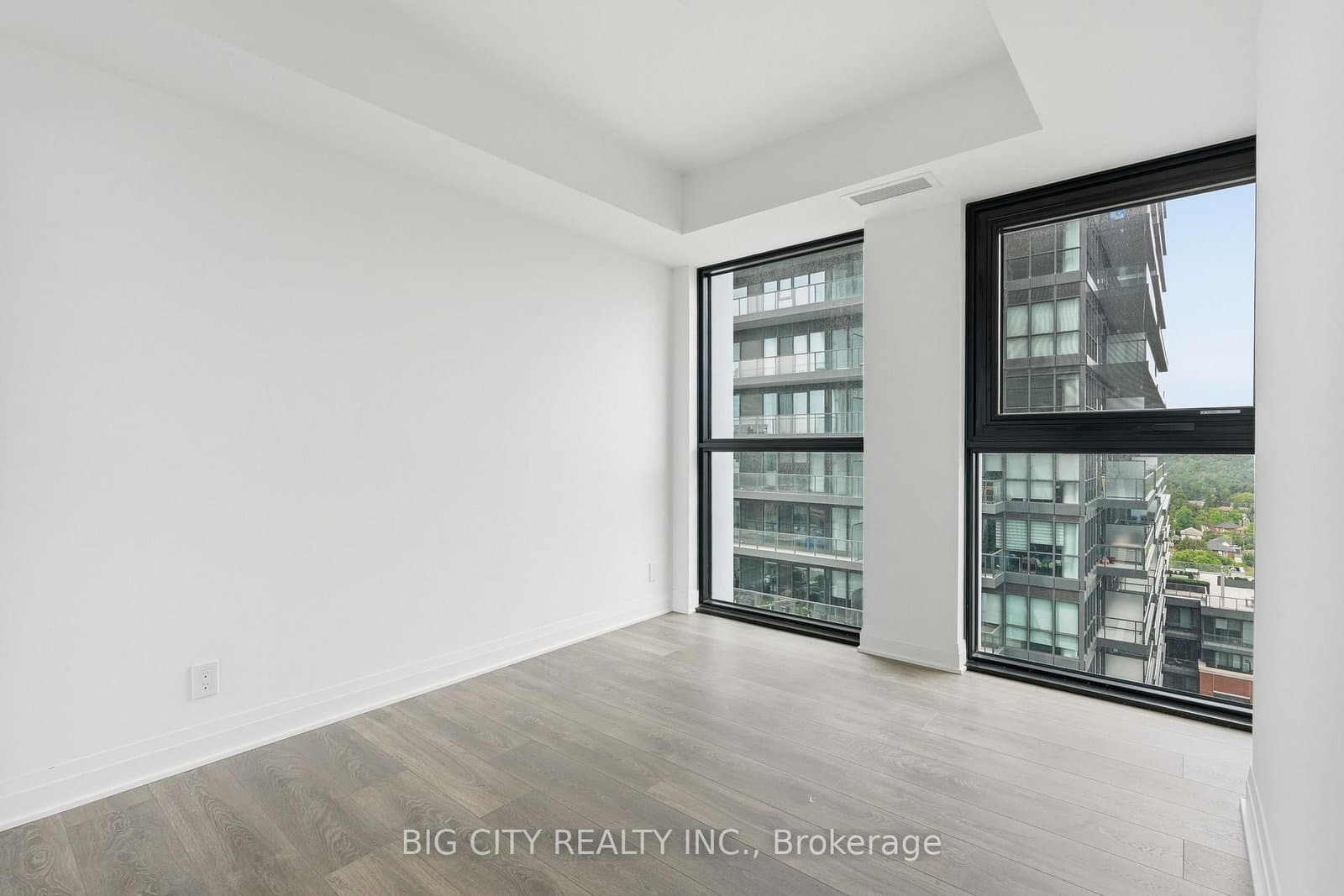 25 Frederick Todd Way, Unit 1407 thumbnail 13