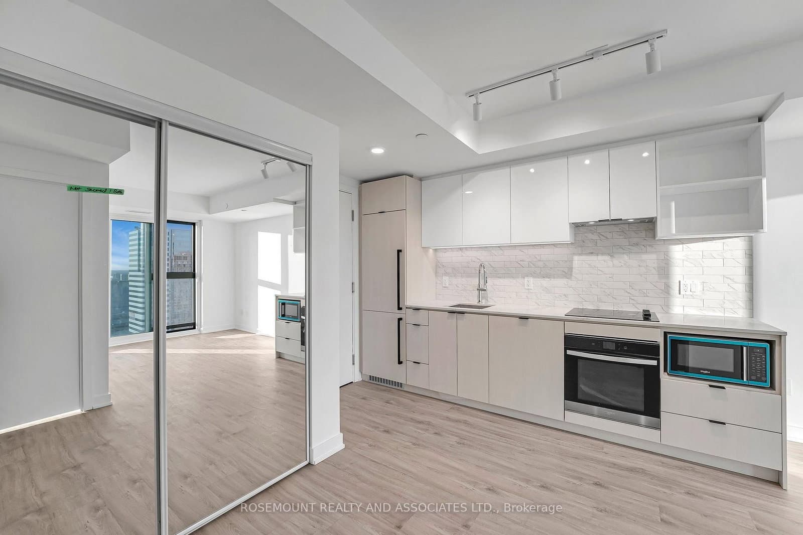 252 Church Street, Unit 4317 thumbnail 7