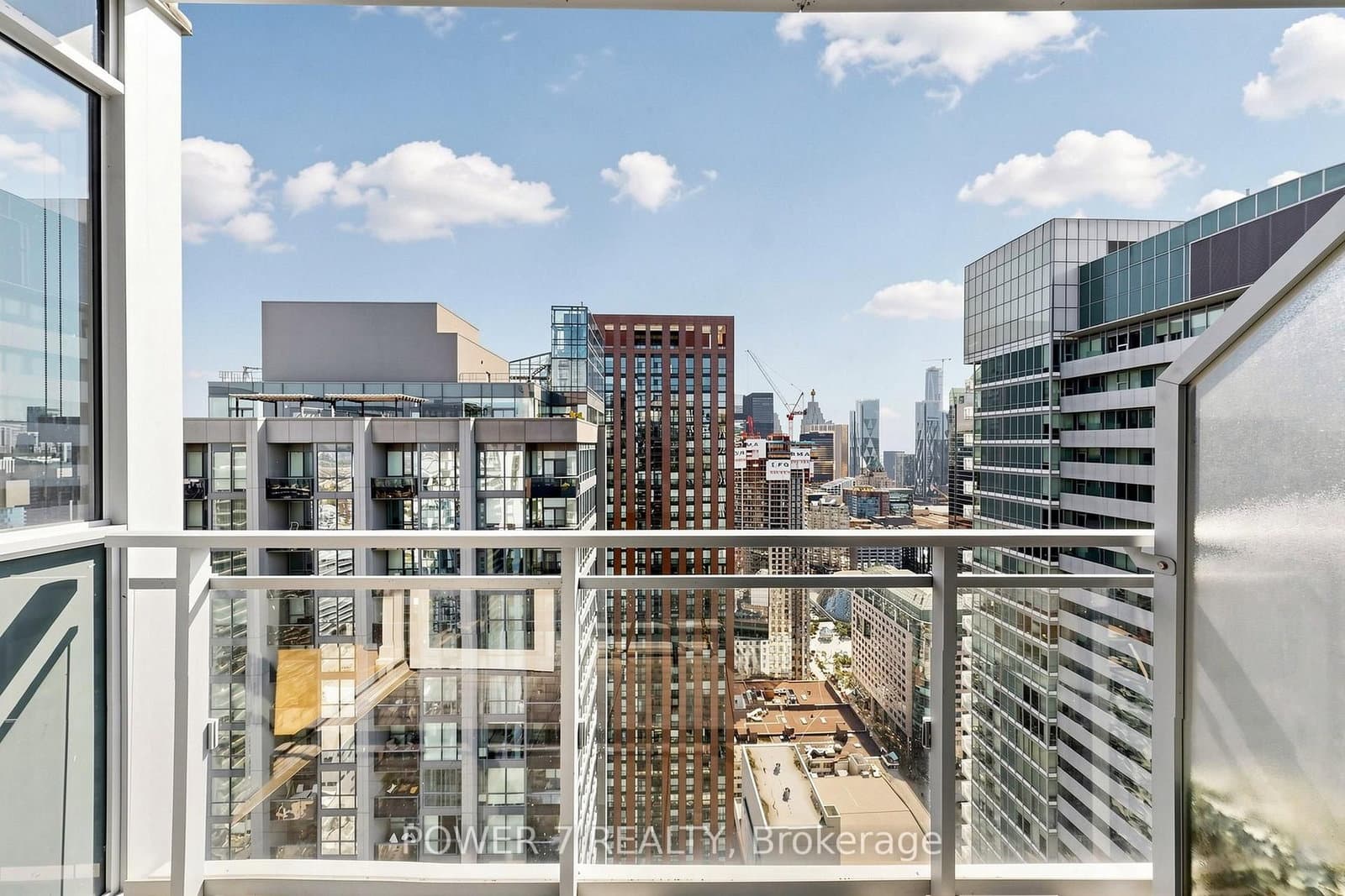 21 Widmer Street, Unit 4207 thumbnail 33