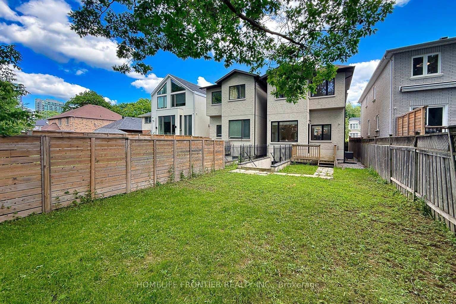 82 Cameron Avenue thumbnail 45