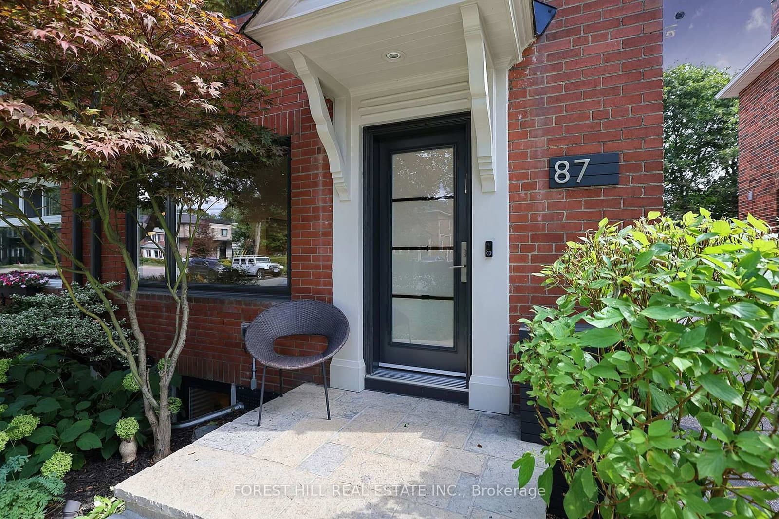 87 Thursfield Crescent thumbnail 2