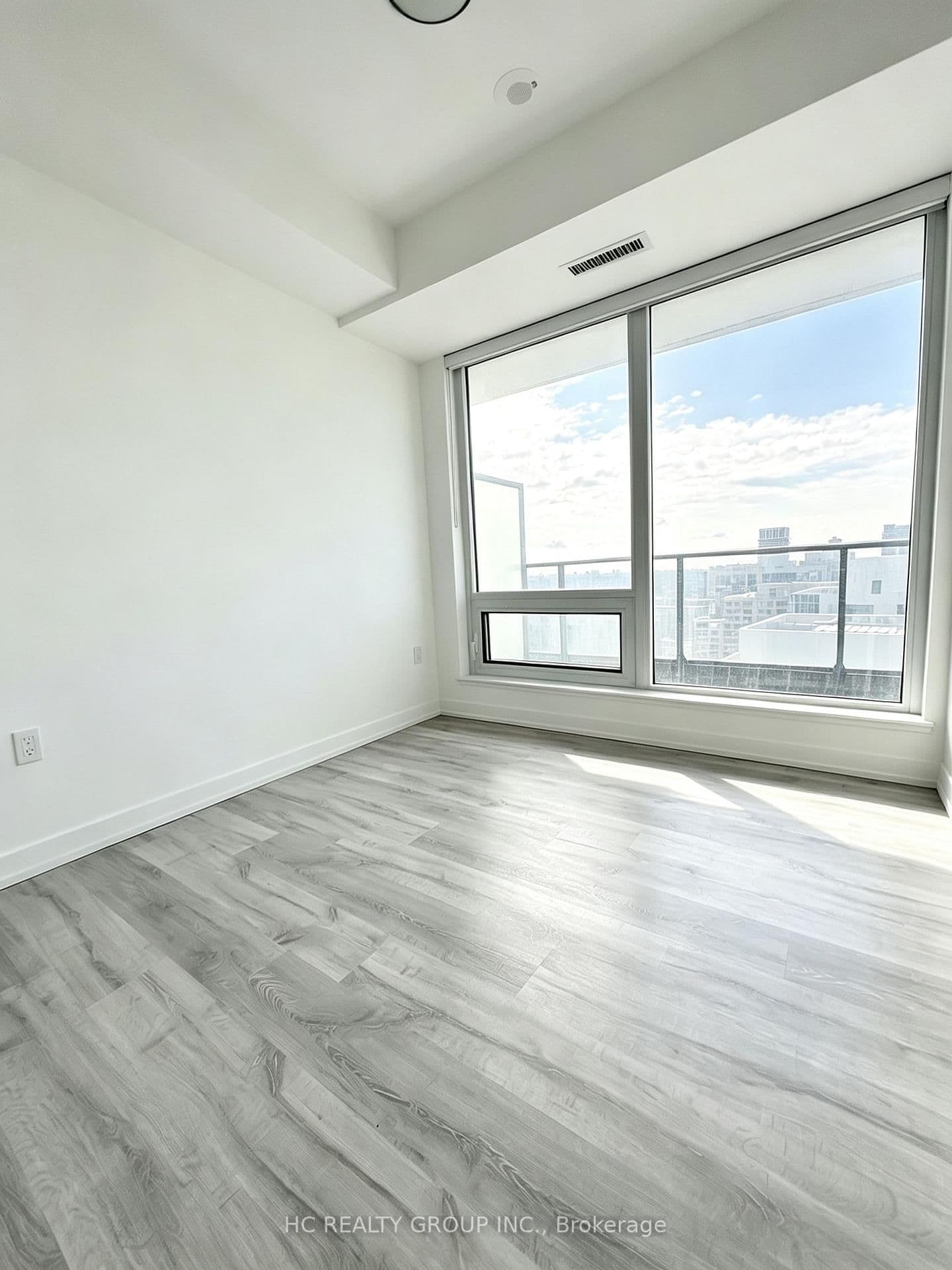 8 Olympic Garden Drive, Unit 2506 thumbnail 8