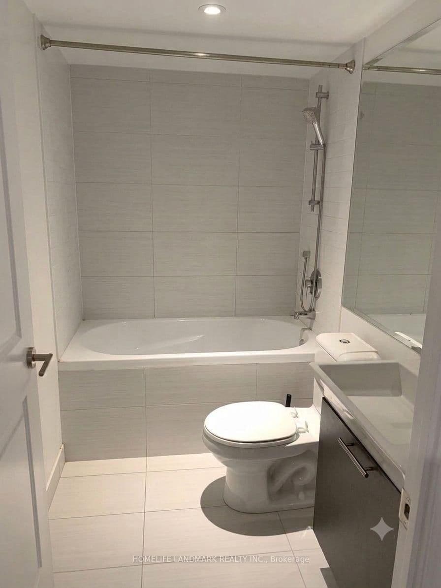 386 Yonge Street, Unit 4206 thumbnail 9