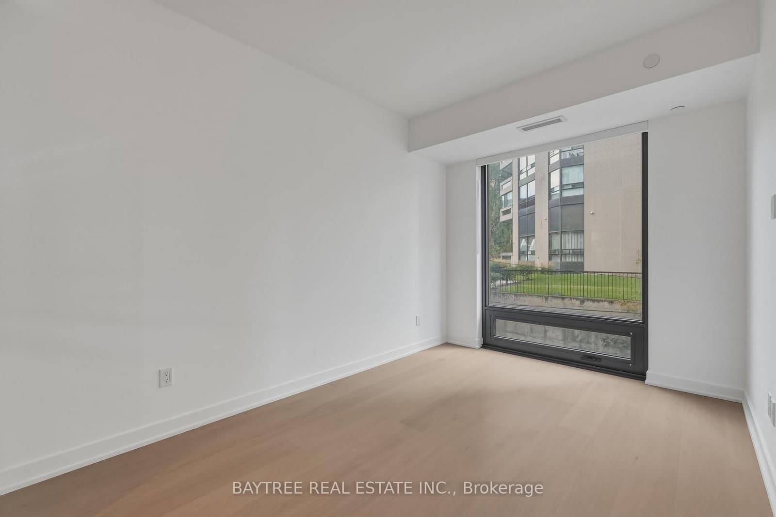91 Montclair Avenue, Unit 533 thumbnail 9