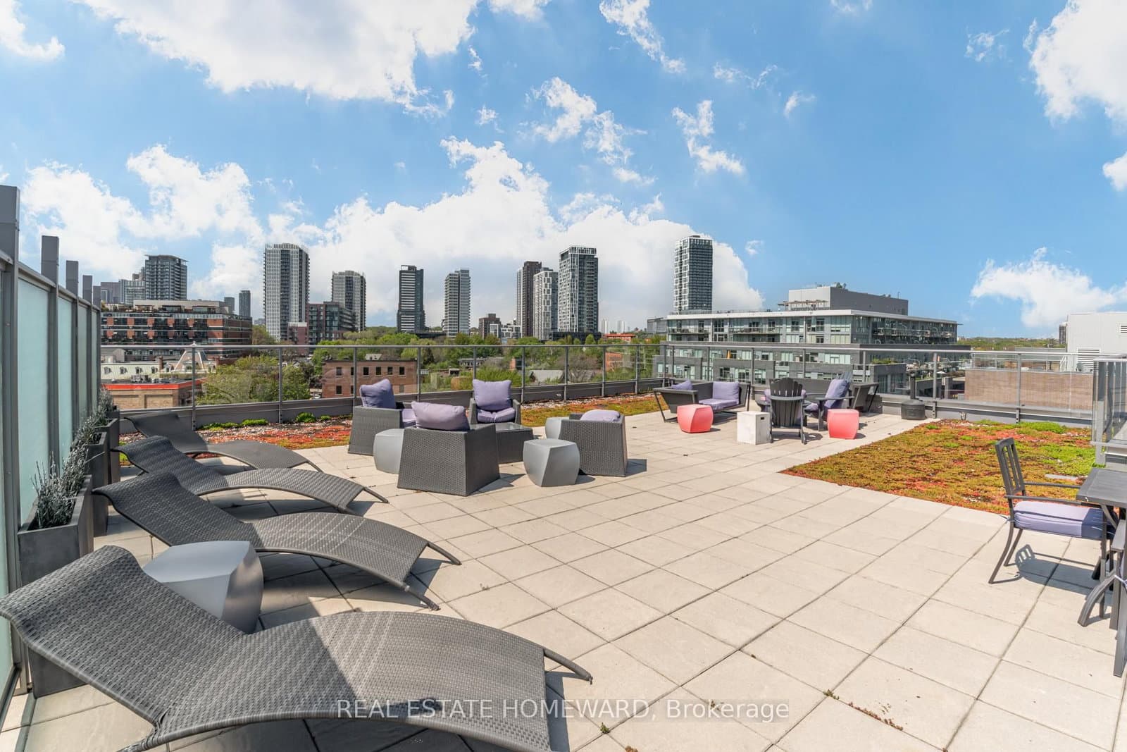 549 King Street E, Unit 310 thumbnail 21