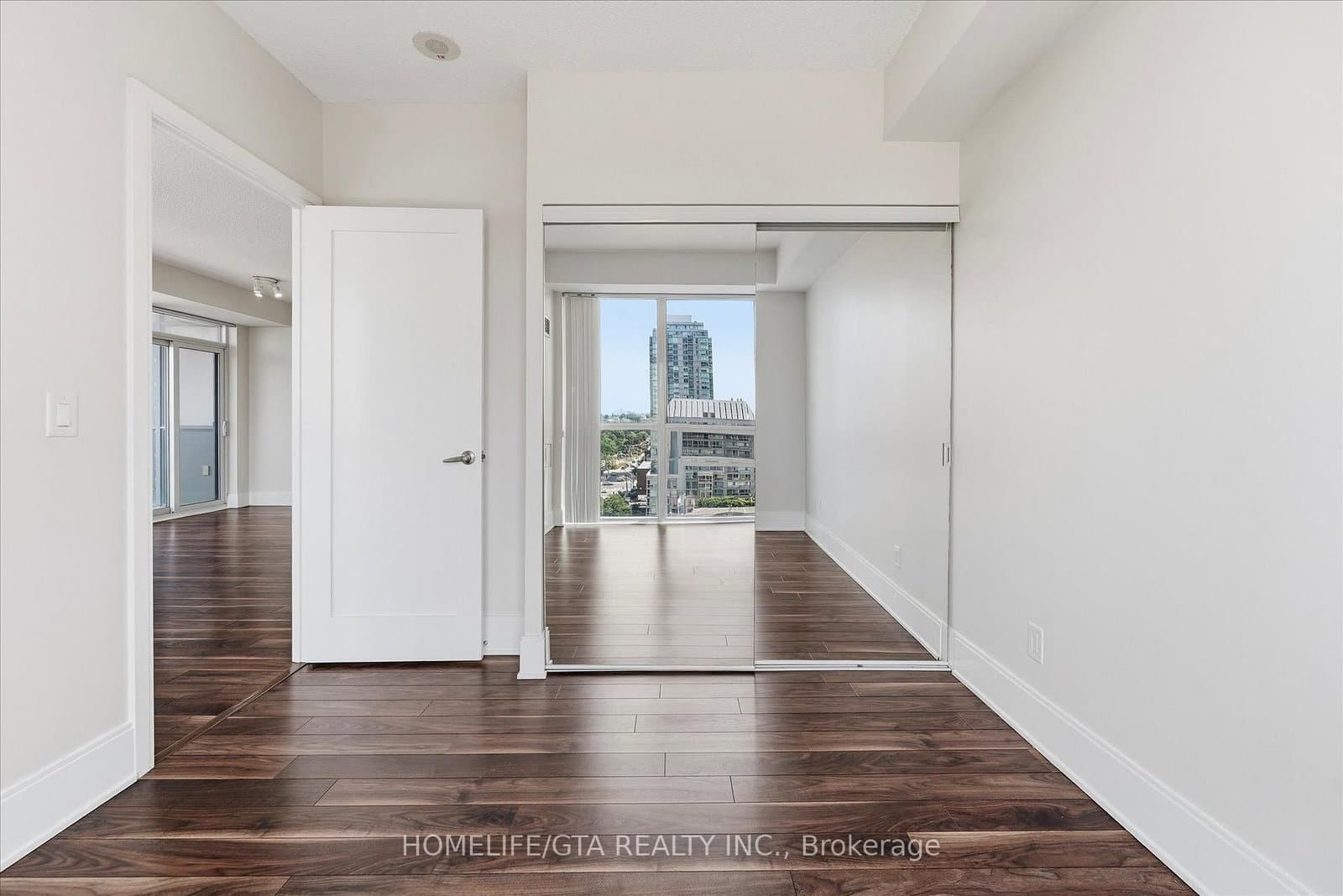 25 Broadway Avenue, Unit 1102 thumbnail 31