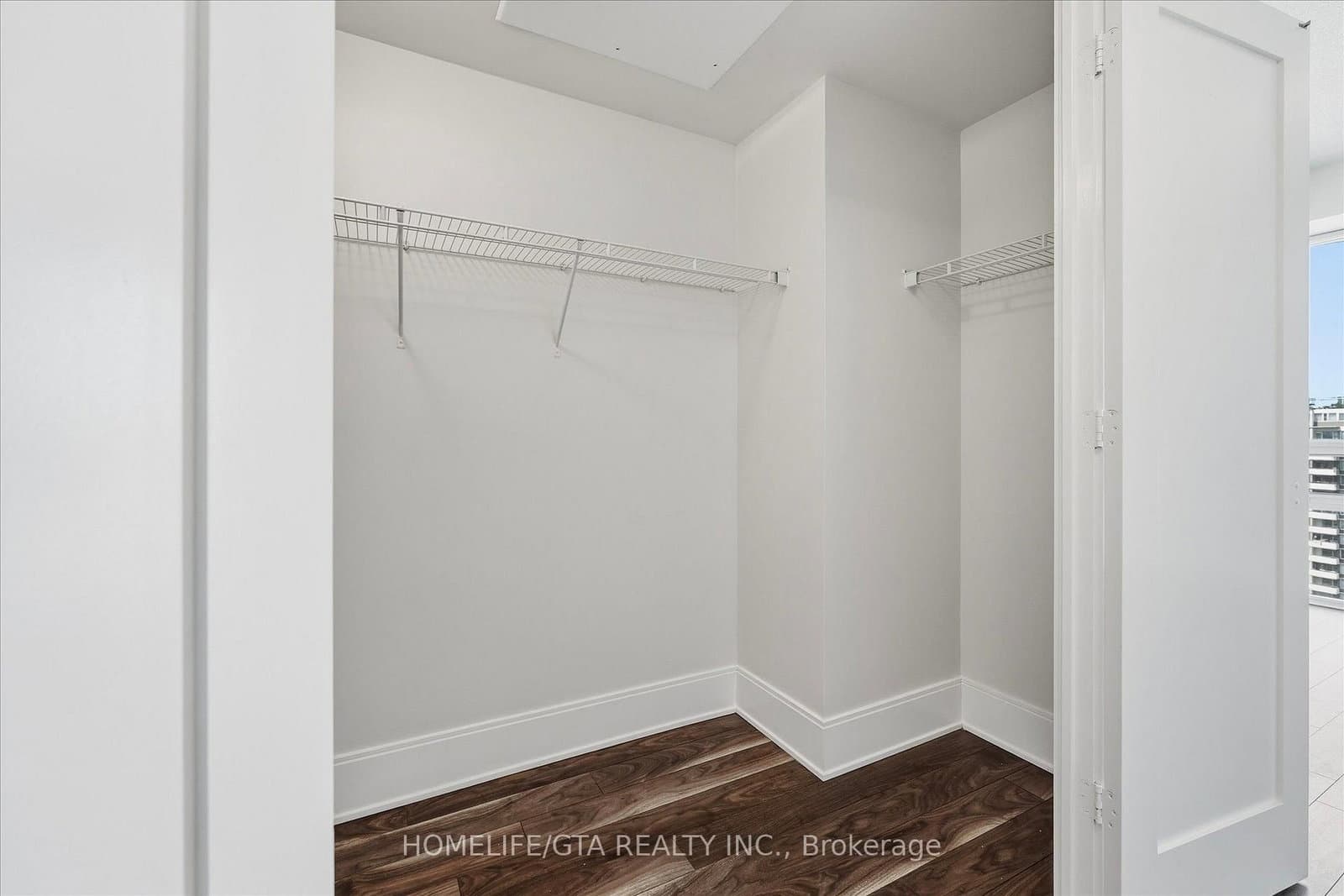25 Broadway Avenue, Unit 1102 thumbnail 35