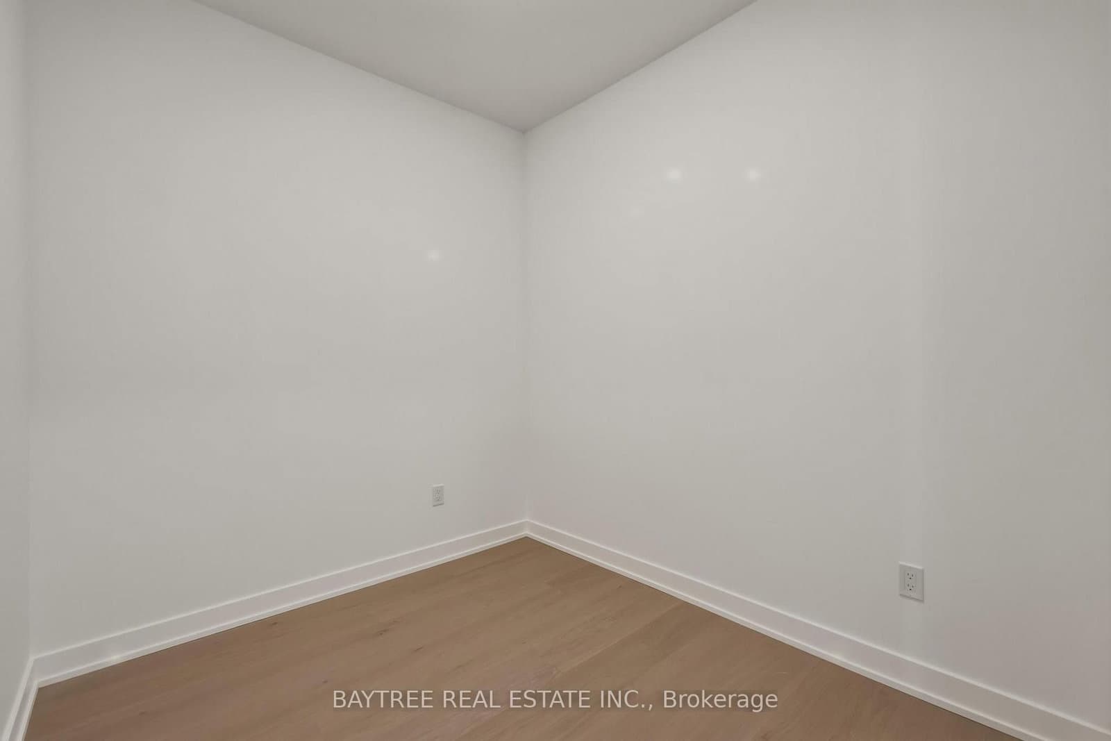 89 Montclair Avenue, Unit 1726 thumbnail 11