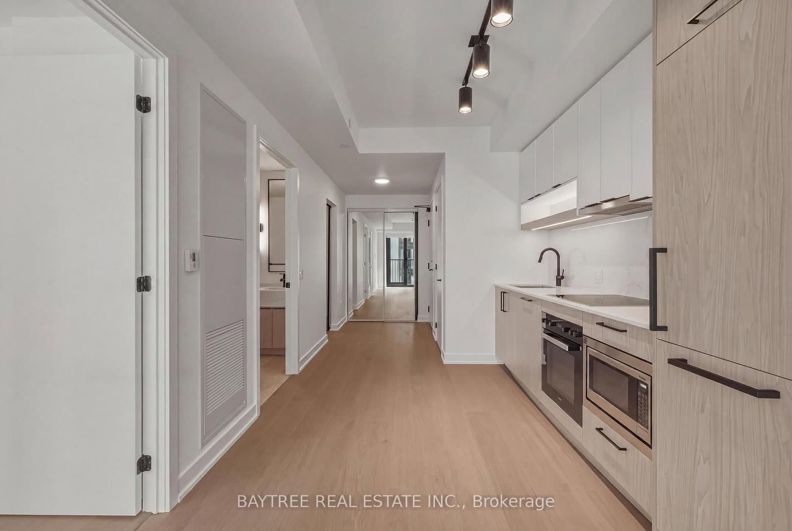 89 Montclair Avenue, Unit 1726 thumbnail 16