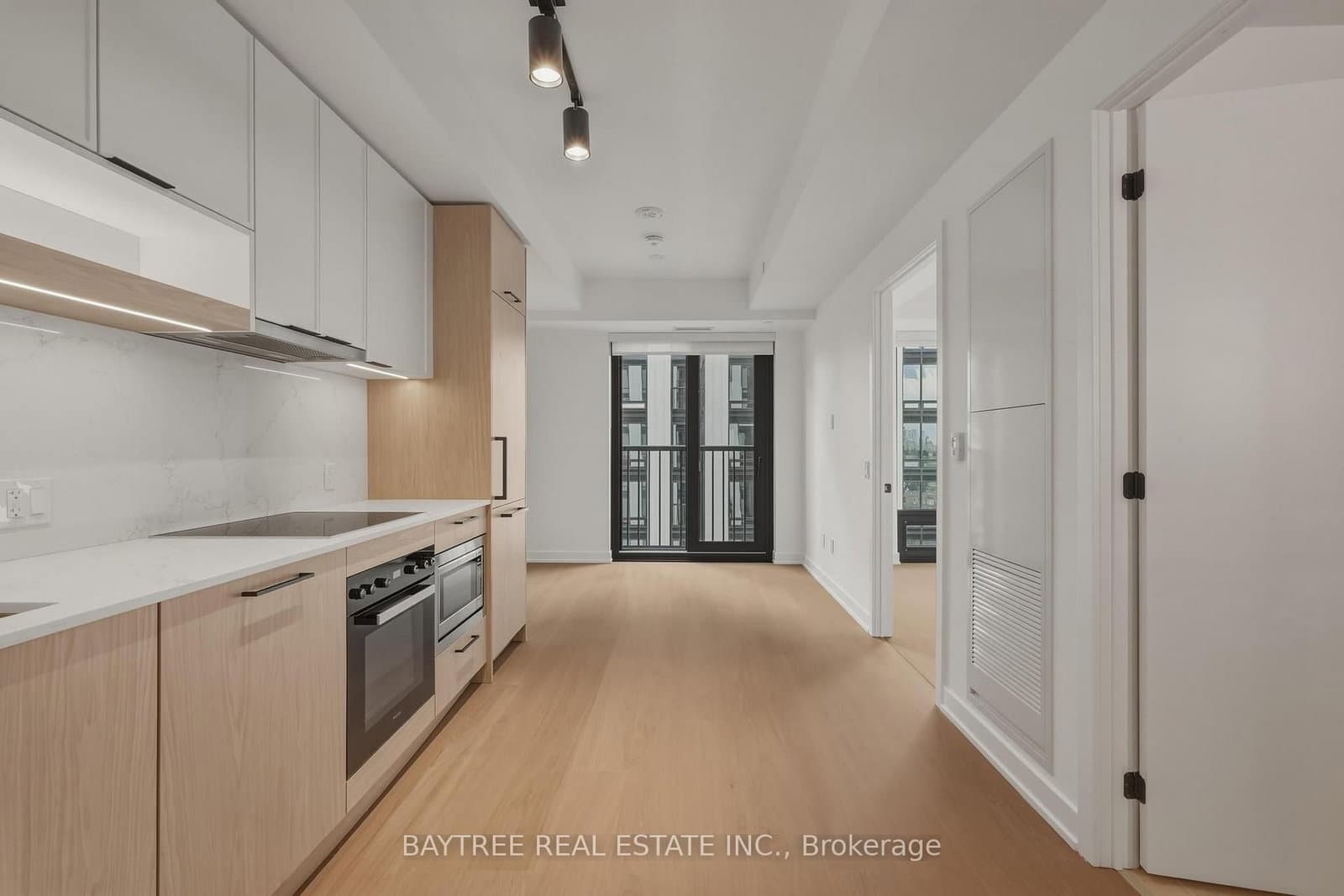 89 Montclair Avenue, Unit 1726 thumbnail 5