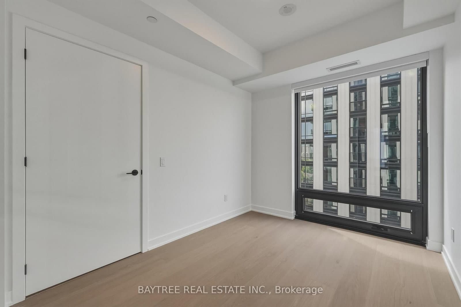 89 Montclair Avenue, Unit 1726 thumbnail 8
