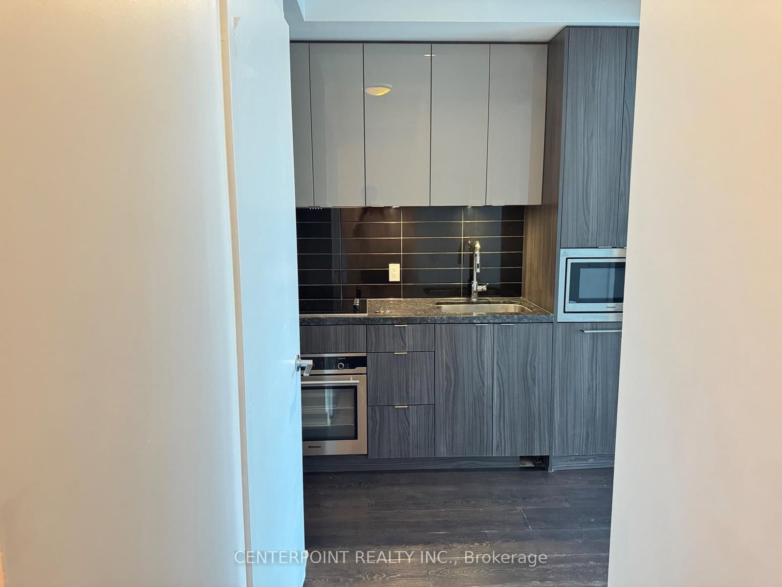 125 Blue Jays Way, Unit 4307 thumbnail 2