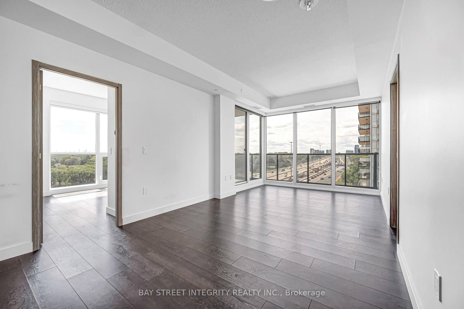 85 McMahon Drive, Unit 1206 thumbnail 7