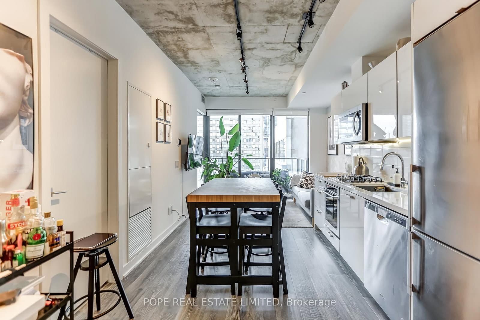 55 Ontario Street, Unit 608 thumbnail 3
