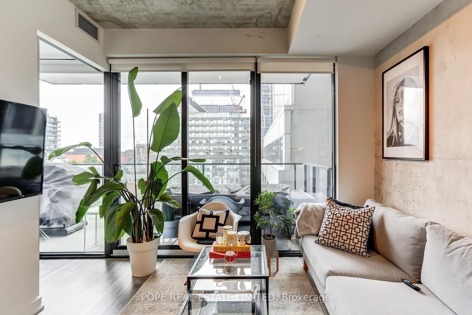 55 Ontario Street, Unit 608 thumbnail 8