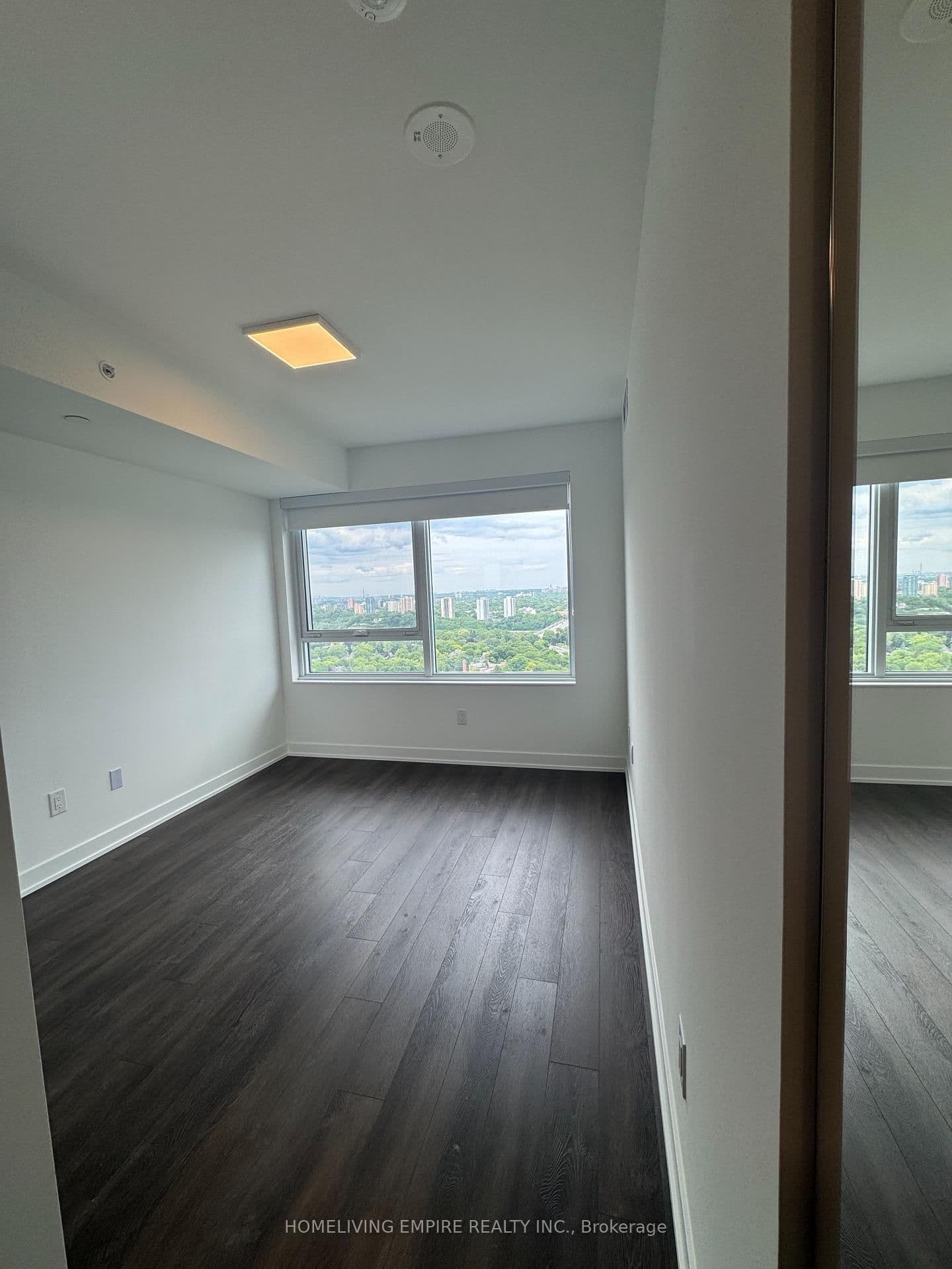 609 Sherbourne Street, Unit 4909 thumbnail 11