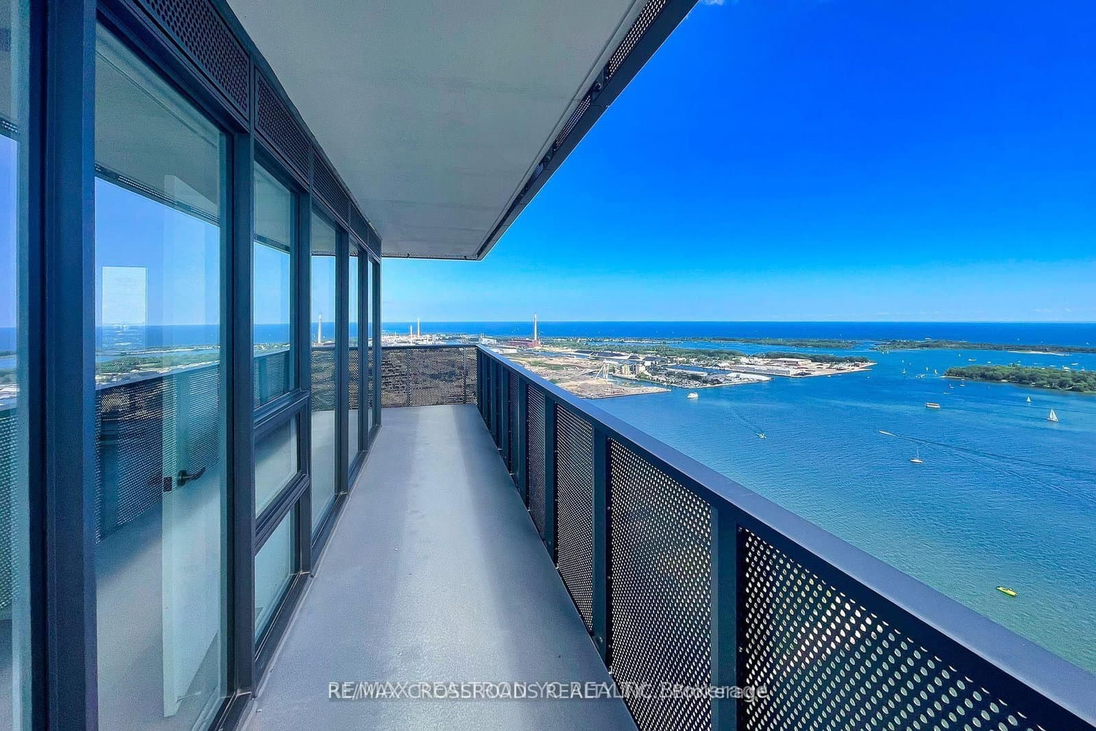 138 Downes Street, Unit 5306 thumbnail 16