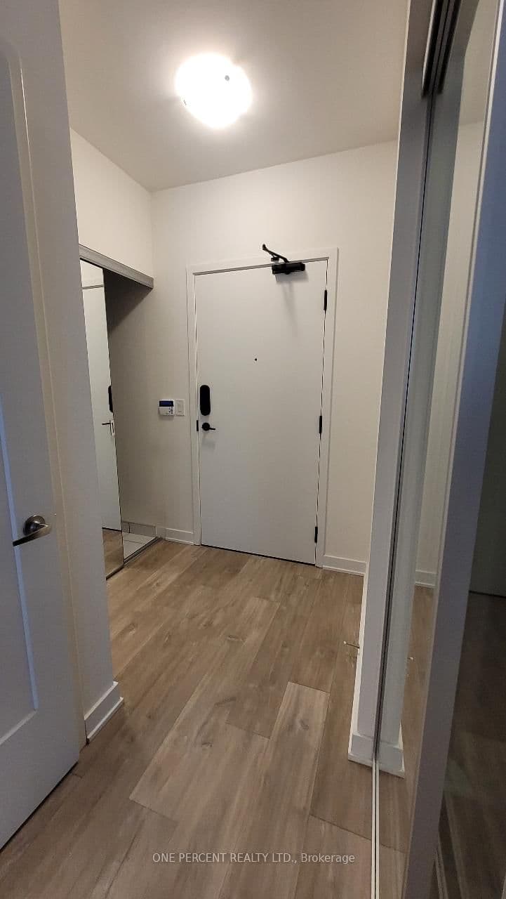 121 Lower Sherbourne Street E, Unit 471 thumbnail 2